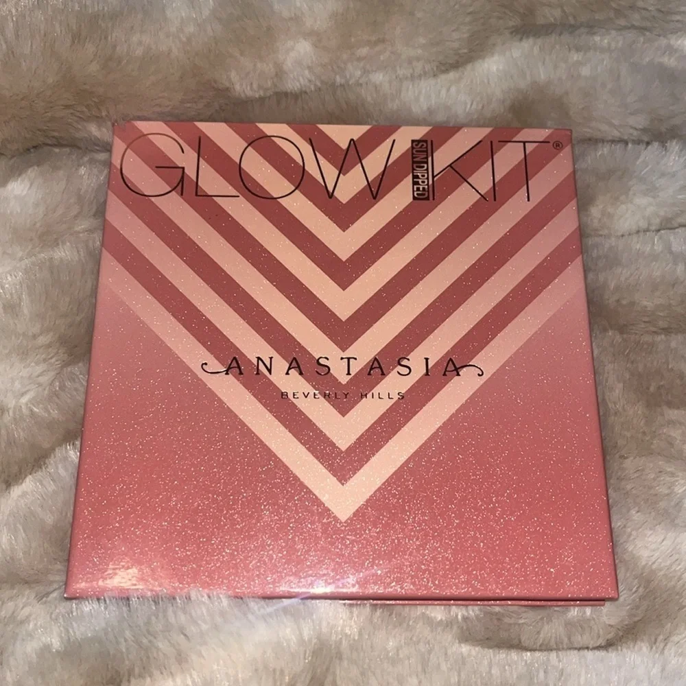 Anastasia Beverly Hills | Sun Dipped Glow Kit New never used Vegan makeup